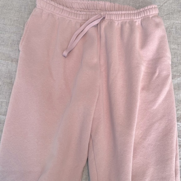 ☀️ American Apparel Reflex Blush Hoodie & Jogger Set – Cozy & Stylish - Picture 6 of 9